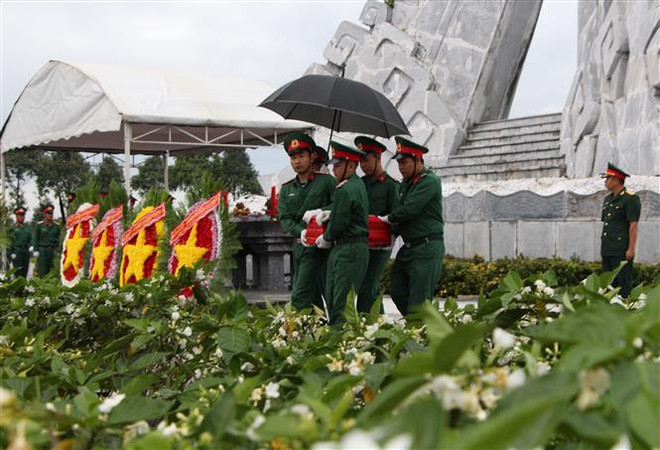 Ảnh minh họa. (Ảnh: Hồng Thái/TTXVN) An Giang: Cải táng 54 hài cốt liệt sỹ quân tình nguyện Việt Nam ảnh 1