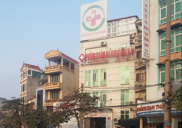 Hà Nội đình chỉ hoạt động một phòng khám có bác sỹ Trung Quốc ảnh 1