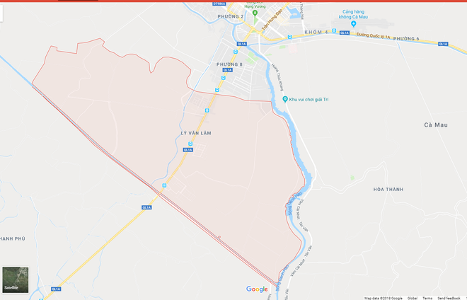 Cà Mau: Xe tải đâm liên tiếp vào 3 nhà dân, 4 người thoát nạn ảnh 1