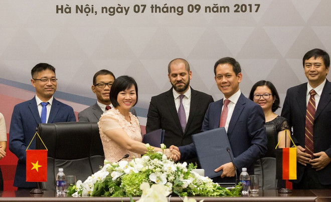 Vingroup và Siemens ký kết biên bản hợp tác về công nghệ ảnh 1