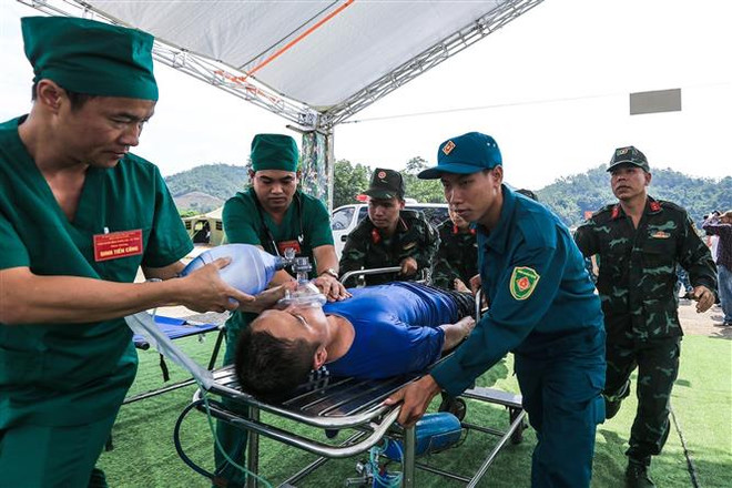 Chủ động ứng phó thiên tai ảnh hưởng đến đập hồ Thủy điện Hòa Bình ảnh 6