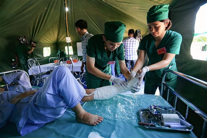 Chủ động ứng phó thiên tai ảnh hưởng đến đập hồ Thủy điện Hòa Bình ảnh 8