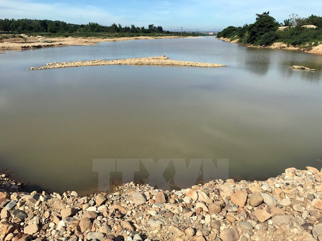 Ngành thuế yêu cầu thanh tra ngay doanh nghiệp khai thác cát, sỏi ảnh 1