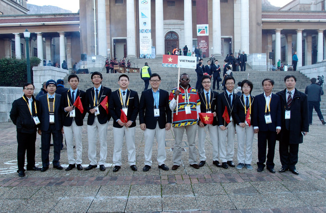 [Photo] Gương mặt các học sinh đoạt huy chương Olympic quốc tế ảnh 6