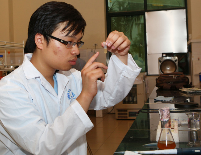 [Photo] Gương mặt các học sinh đoạt huy chương Olympic quốc tế ảnh 1