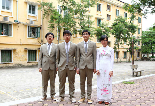 [Photo] Gương mặt các học sinh đoạt huy chương Olympic quốc tế ảnh 5