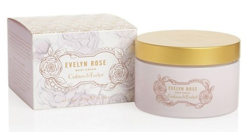 Bốn "bảo bối" làm đẹp bất ly thân khi đi du lịch vào mùa đông ảnh 2