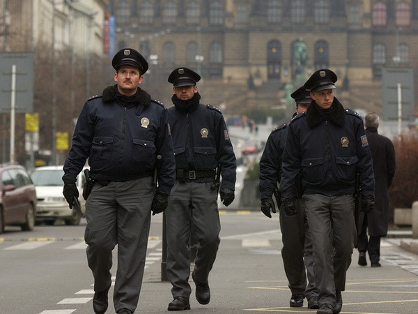 Bộ trưởng Ngoại giao CH Séc bác bỏ việc tin mật bị đánh cắp ảnh 1