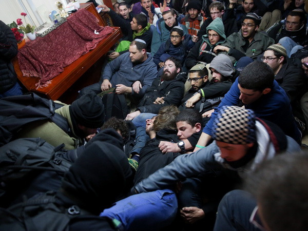 Cảnh sát Israel giải tỏa khu định cư trái phép ở Bờ Tây ảnh 1