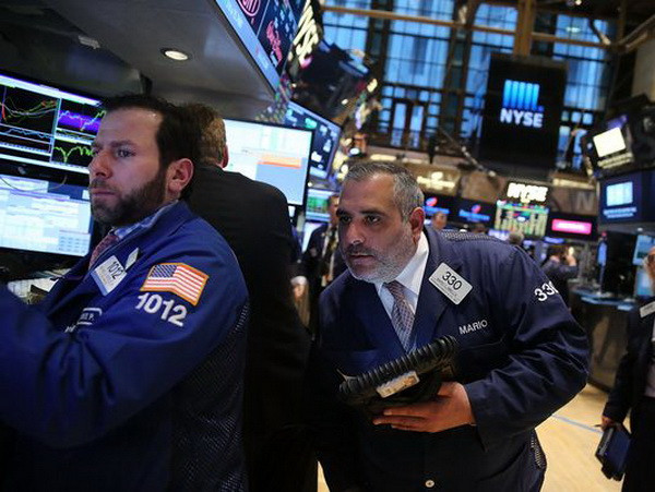 Chỉ số chứng khoán Nasdaq tăng điểm phiên thứ chín ảnh 1