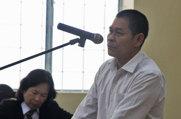 Thủ phạm khiến bé gái học lớp 5 tự tử vì bị xâm hại lĩnh án 7 năm tù ảnh 1