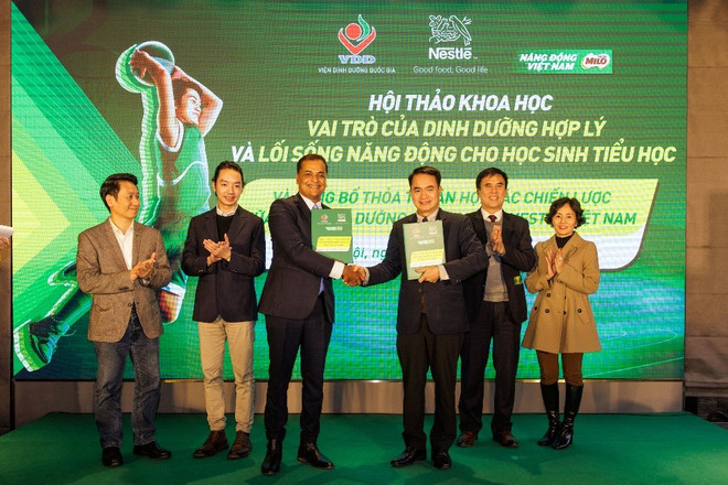 Nestlé MILO chung tay cùng các cơ quan, ban ngành nâng cao sự bền bỉ cho trẻ em Việt Nam. Nestle 7.jpg