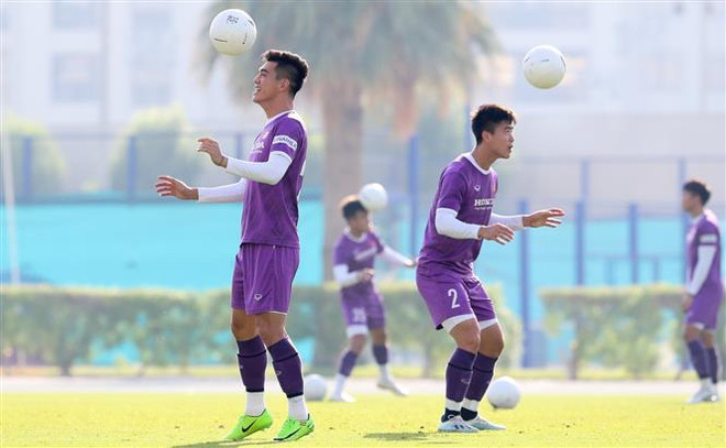 Quang Hải, Tiến Linh và bộ khung của đội tuyển Việt Nam tại UAE ảnh 1