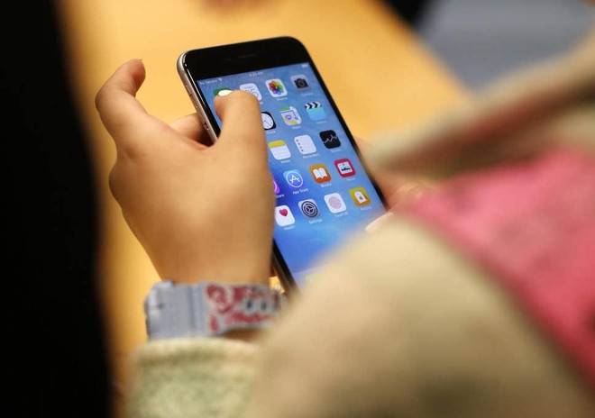 Apple ra iOS 12.4 giúp dễ dàng chuyển dữ liệu từ iPhone cũ sang mới ảnh 1