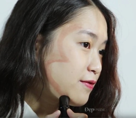 6 mẹo trang điểm mà chỉ các chuyên gia làm đẹp mới biết ảnh 1