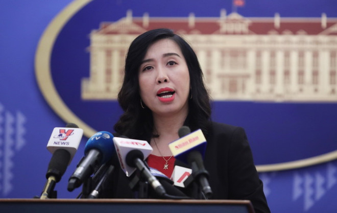 Người phát ngôn Bộ Ngoại giao Việt Nam Lê Thị Thu Hằng chủ trì họp báo. (Nguồn: TTXVN) Phản ứng của Việt Nam trước việc được đề cử vào Hội đồng Bảo an ảnh 1