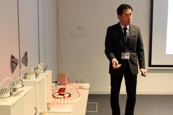 Panasonic giới thiệu thế hệ đèn LED chiếu sáng công nghệ mới ảnh 2