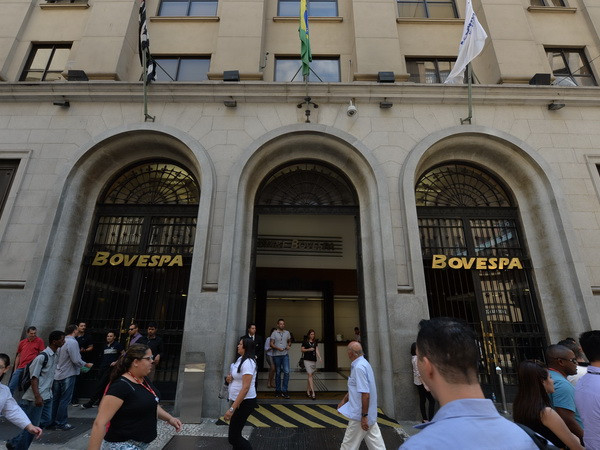 Brazil tiếp tục hạ mức dự báo tăng trưởng kinh tế trong năm 2016 ảnh 1