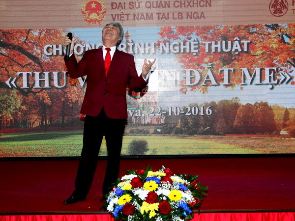 Sống lại tuổi trẻ với "Thu về trên đất mẹ" ở Xứ sở Bạch Dương ảnh 1