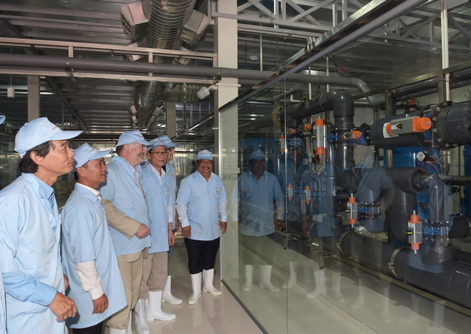 Khánh thành nhà máy xử lý nước sản xuất tôm giống lớn nhất Việt Nam ảnh 1