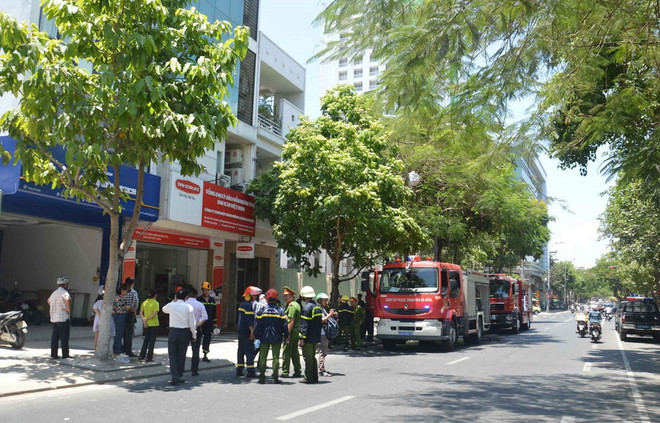 Đà Nẵng: Kịp thời dập tắt vụ cháy tại một Công ty Bảo hiểm ảnh 1