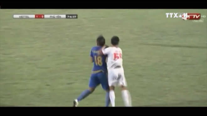 [Video] Án kỷ luật nặng nề dành cho cầu thủ trẻ của Viettel ảnh 1
