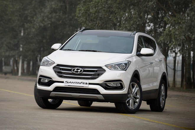 Hyundai SantaFe 2016 "lột xác" với giá chỉ từ 1,1 tỷ đồng ảnh 1