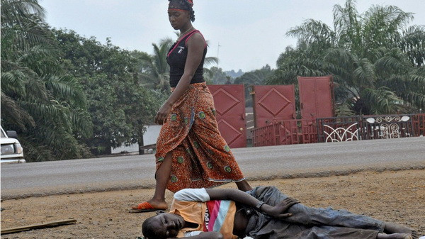 Báo cáo mới nhất về Ebola: Số người tử vong lại gia tăng mạnh ảnh 1
