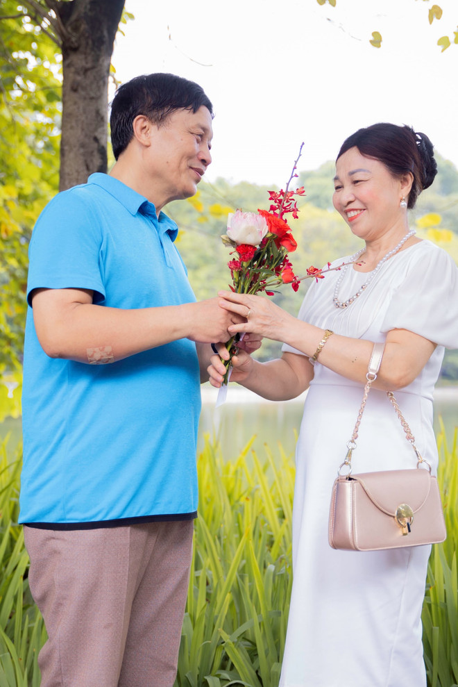 Hàng nghìn bông hoa sen lan tỏa yêu thương nhân mùa Vu Lan ảnh 5