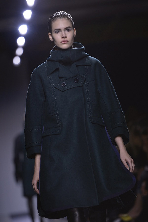 Những gương mặt hứa hẹn sẽ tỏa sáng trên sàn catwalk 2015 ảnh 11