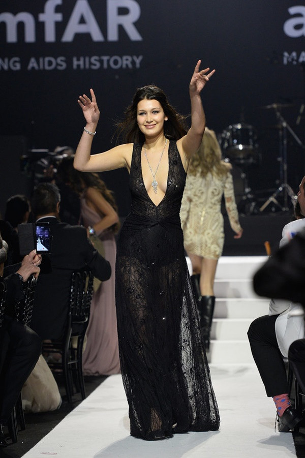 Những gương mặt hứa hẹn sẽ tỏa sáng trên sàn catwalk 2015 ảnh 6