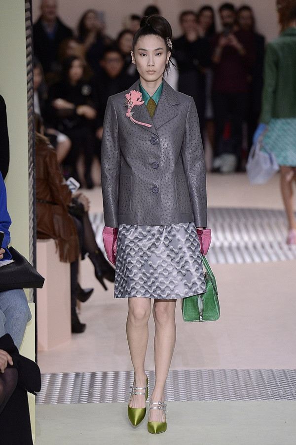 Những gương mặt hứa hẹn sẽ tỏa sáng trên sàn catwalk 2015 ảnh 18