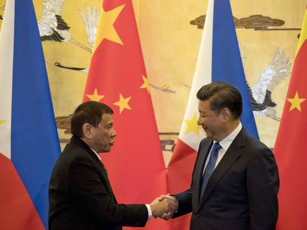 Philippines và Trung Quốc cam kết tăng cường quan hệ hữu nghị ảnh 1