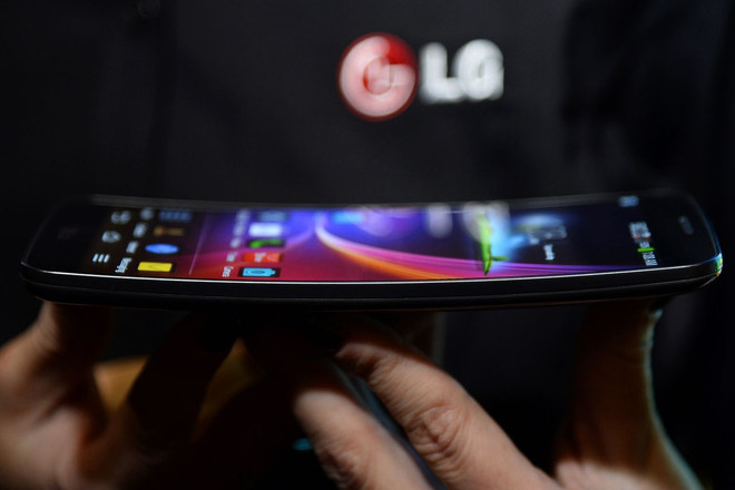 LG Display đầu tư 1,7 tỷ USD sản xuất màn hình OLED linh hoạt ảnh 1