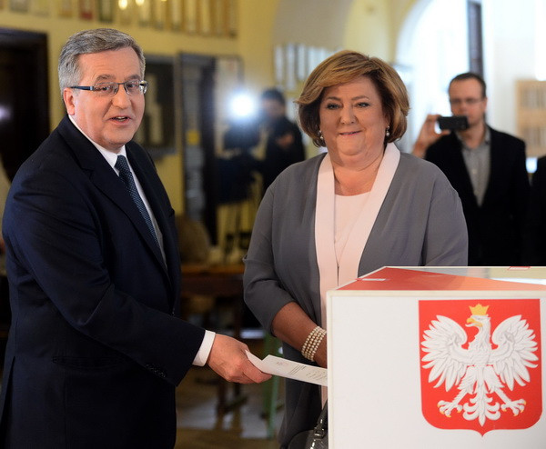 Ba Lan nhiều khả năng phải tiến hành bầu cử tổng thống vòng 2 ảnh 1