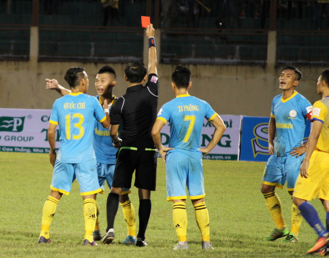 V.League: FLC Thanh Hóa vẫn dẫn đầu, Sài Gòn FC vươn lên thứ 2 ảnh 1