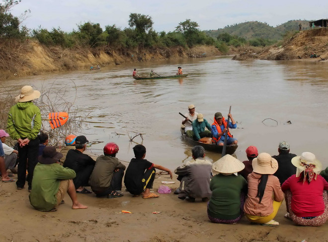 Vụ lật thuyền trên sông ở Đắk Lắk: Thấy thi thể nạn nhân mất tích ảnh 1
