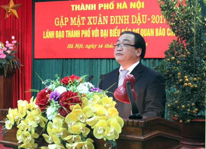 Bí thư Thành ủy Hà Nội: Báo chí là kênh thông tin quan trọng ảnh 1