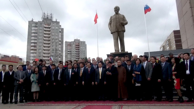 Khánh thành tượng Chủ tịch Hồ Chí Minh tại quê hương của Lenin ảnh 1