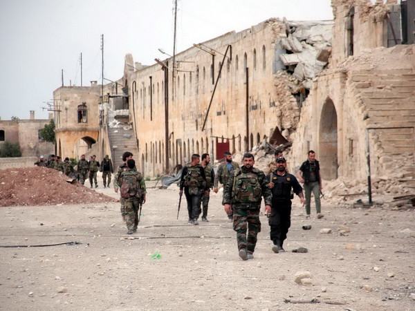 Quân đội Syria Tự do bác bỏ thông tin cử các phái đoàn tới Nga ảnh 1