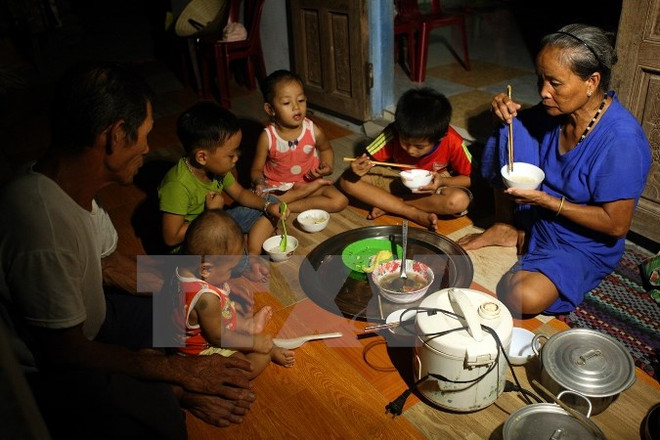 Người dân miền Trung mới nhận được 50% khoản tạm ứng bồi thường ảnh 1