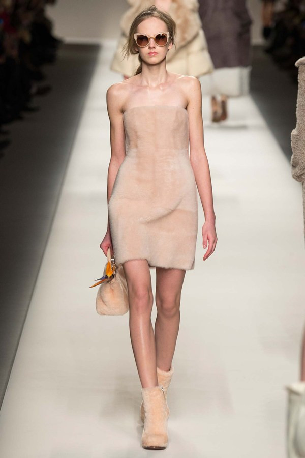 Fendi sẽ chính thức tham gia Tuần lễ Thời trang Haute Couture ảnh 9