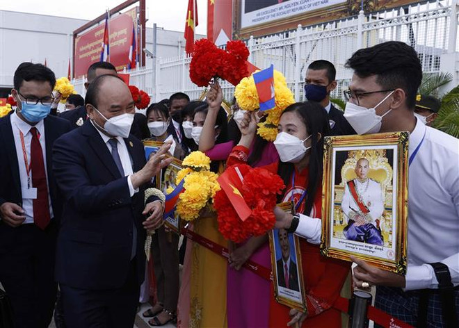 Củng cố lòng tin chiến lược, bồi đắp tình hữu nghị Việt Nam-Campuchia ảnh 3