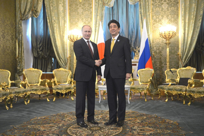 Thủ tướng Nhật Bản cam kết ký hiệp ước hòa bình với Nga ảnh 1