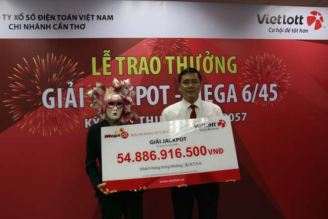 Người trúng giải Jackpot 49 tỷ đồng là một phụ nữ ở Vĩnh Long ảnh 1