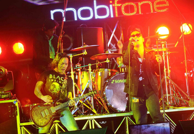 RockStorm 2014 "đốt cháy" hơn 10.000 khán giả xứ Tây Đô ảnh 1