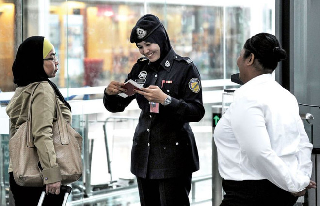 Malaysia hợp tác với Interpol giải quyết tội phạm xuyên quốc gia ảnh 1