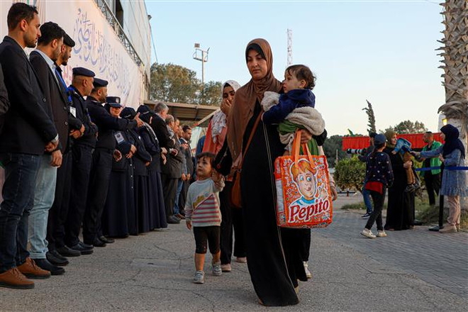 UNICEF: Hơn 1 triệu trẻ em ở Sudan phải di tản vì xung đột kéo dài ảnh 1