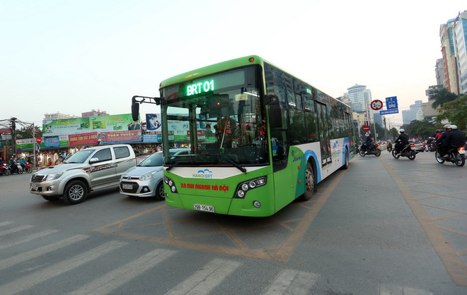 Phát triển xe buýt nhanh BRT ở Hà Nội: Hiệu quả và các vấn đề tồn tại ảnh 1