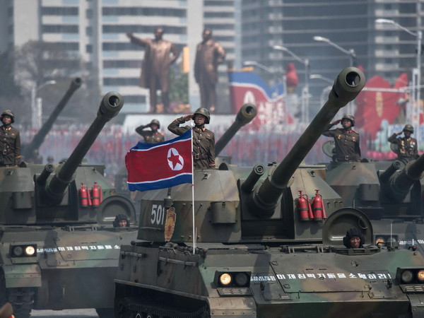 Triều Tiên tuyên bố đã hoàn tất việc triển khai vũ khí tấn công Mỹ ảnh 1